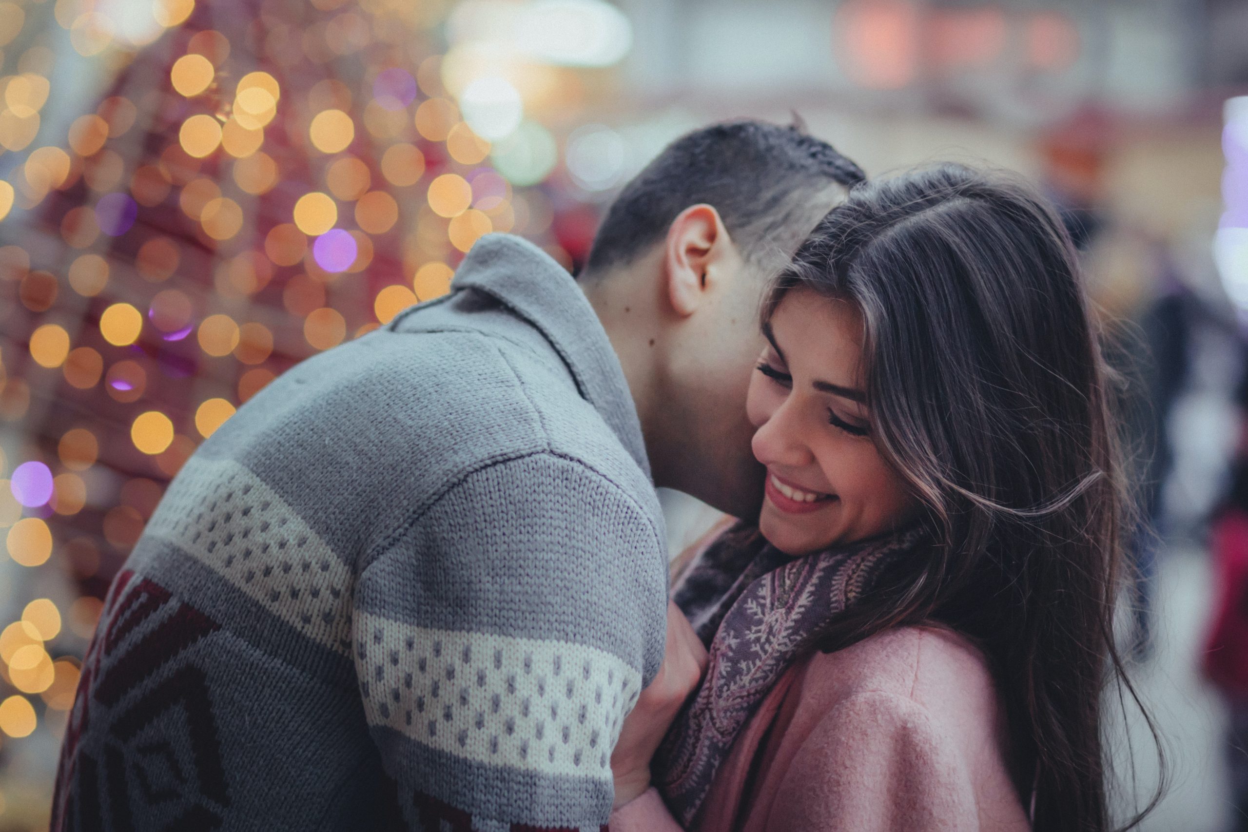First date etiquette. The male | female expectation.
